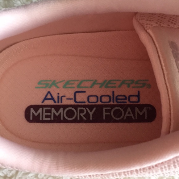 Skechers FlexAppeal 2.0 Light Pink Athletic (NWOT) - Picture 4 of 6